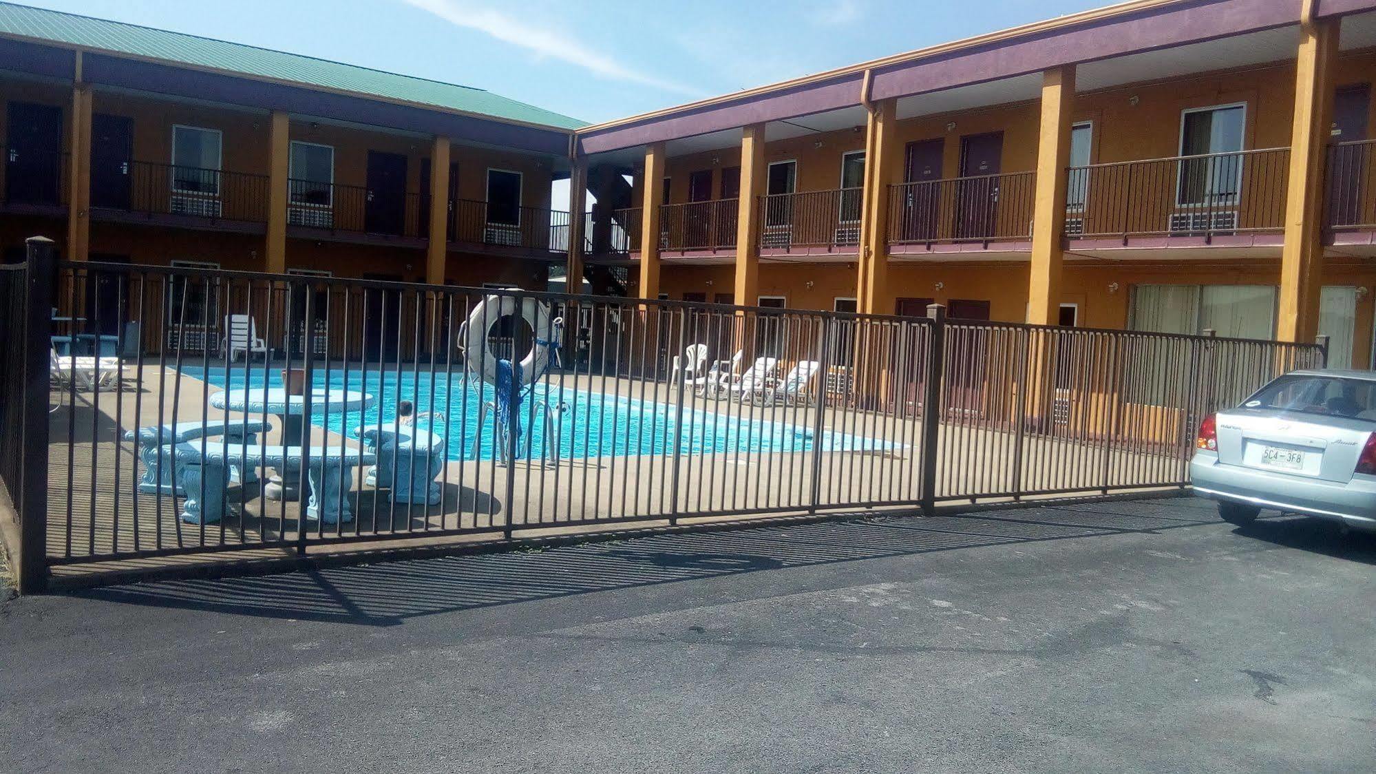 Travelers Inn Elizabethton Экстерьер фото
